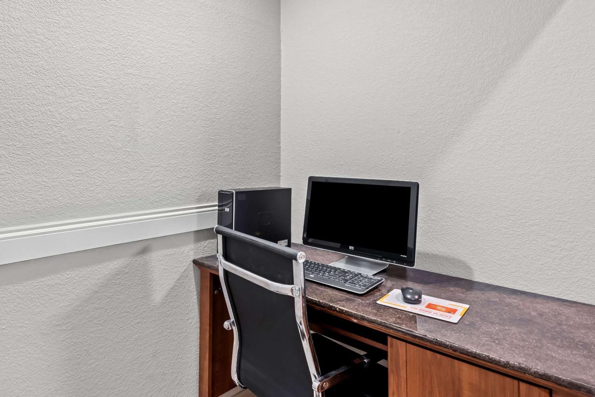 Quality Inn Fort Dodge Extérieur photo